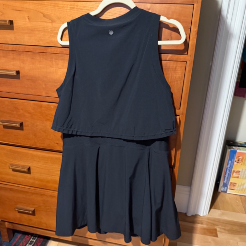 Athleta Venture Out Dress/Romper Size 12 RN54032 - Picture 4 of 8